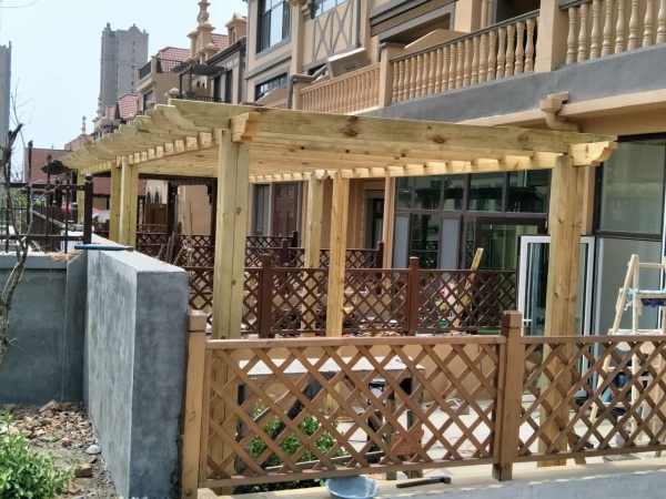 泰安木塑廊架围栏